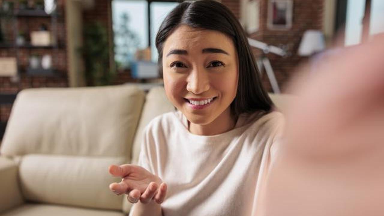 Bicara Sendiri Bukan Tanda Gila, Sains Ungkap Dampaknya bagi Otak dan Mental