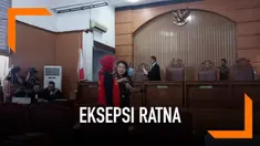 Ratna Sarumpaet menjalani sidang lanjutan hari ini. Pengacara Ratna menilai Jaksa keliru dalam penggunaan pasal untuk mendakwa Ratna.