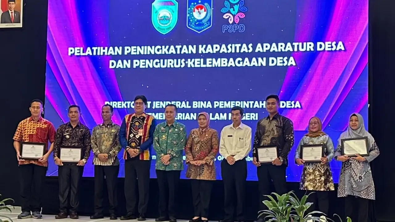 Penutupan Pelatihan Peningkatan Kapasitas Aparatur Pemerintah Desa Program Penguatan Pemerintahan dan Pembangunan Desa (P3PD) Tahun 2023, di Palembang, Rabu (8/11/2023) malam. (Istimewa)