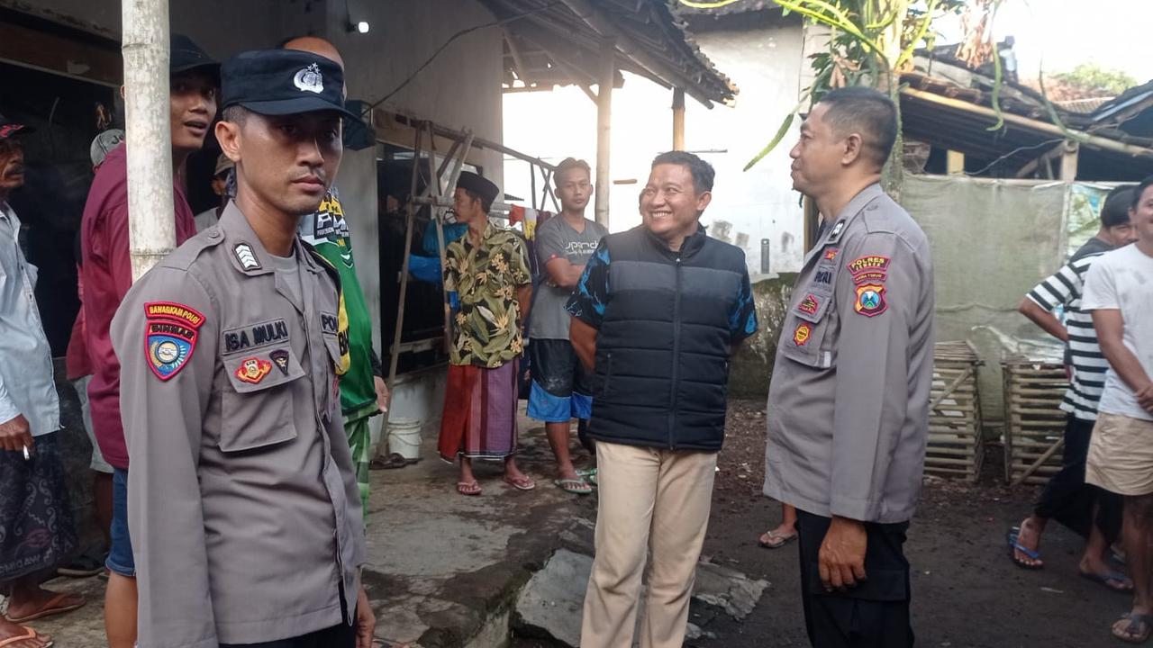 Diduga Depresi Cinta Tak Direstui Keluarga, Pemuda di Jember Gantung Diri di Pohon Dekat Rumah
