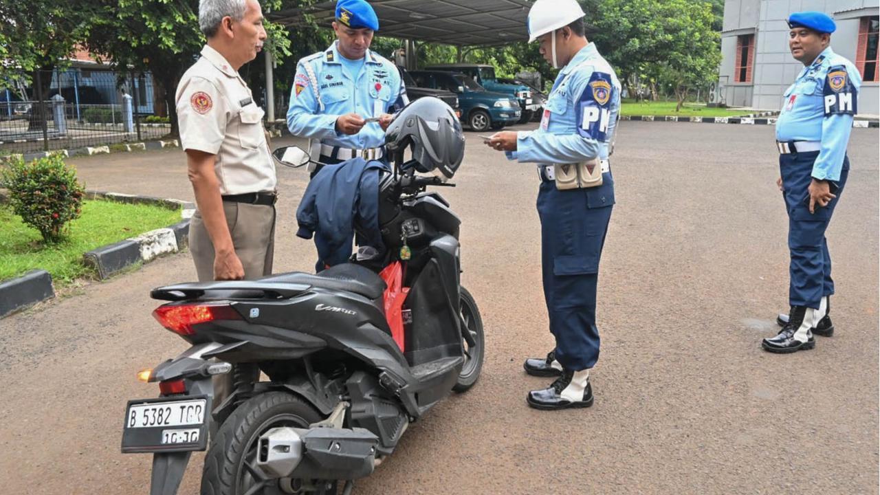 FOTO:  Tegakkan Ketertiban, Pomau Koopsudnas Gelar Operasi Gaktib