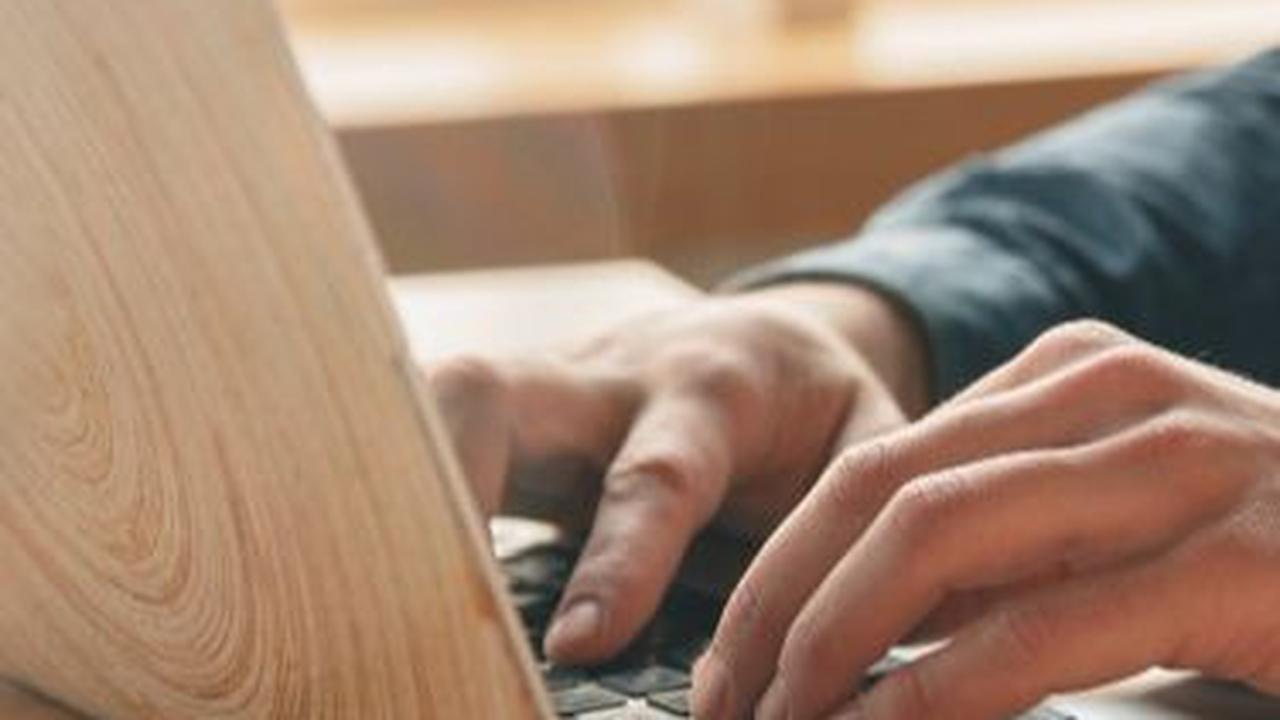 CV adalah Dokumen Berisi Riwayat Hidup, Begini Tips Membuatnya