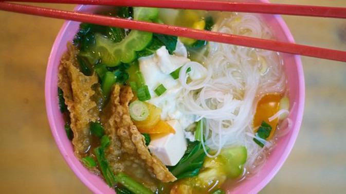 Resep Bihun Kuah Sop Ayam Sedap Anti Pedas - Lifestyle ...