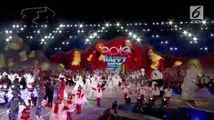 Warga Beijing menyambut Tahun Baru 2019 dengan suka ria. Perayaan berpusat di Water Cube, salah satu venue untuk Olimpiade Musim Dingin 2022.