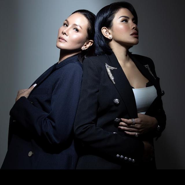 Potret Kedekatan Nikita Mirzani dan Fitri Salhuteru