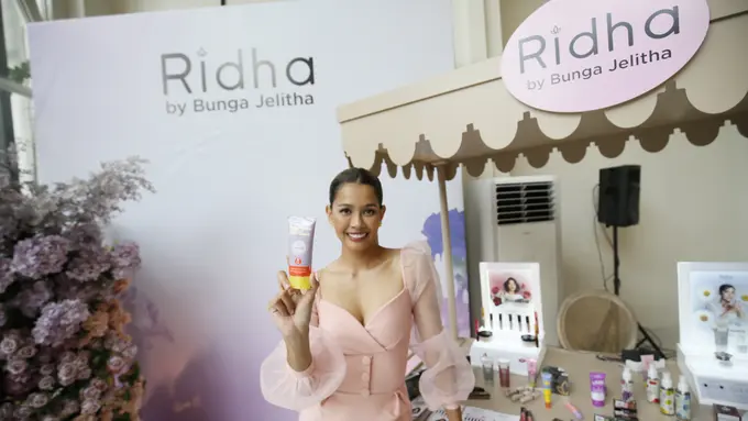 Ini Rutinitas Skincare Bunga Jelitha Sekarang, Rahasia Kulit Sehat