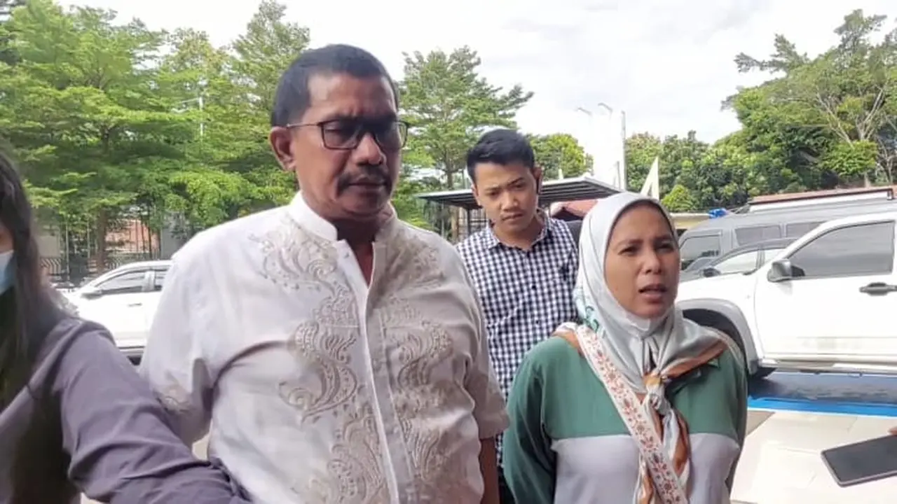 Rini Istri Sulaiman Mantan Sopir Nindy Ayunda