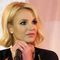 Britney Spears (via pagesix.com)