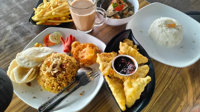 Warung Makan Pemandangan Bu Nova