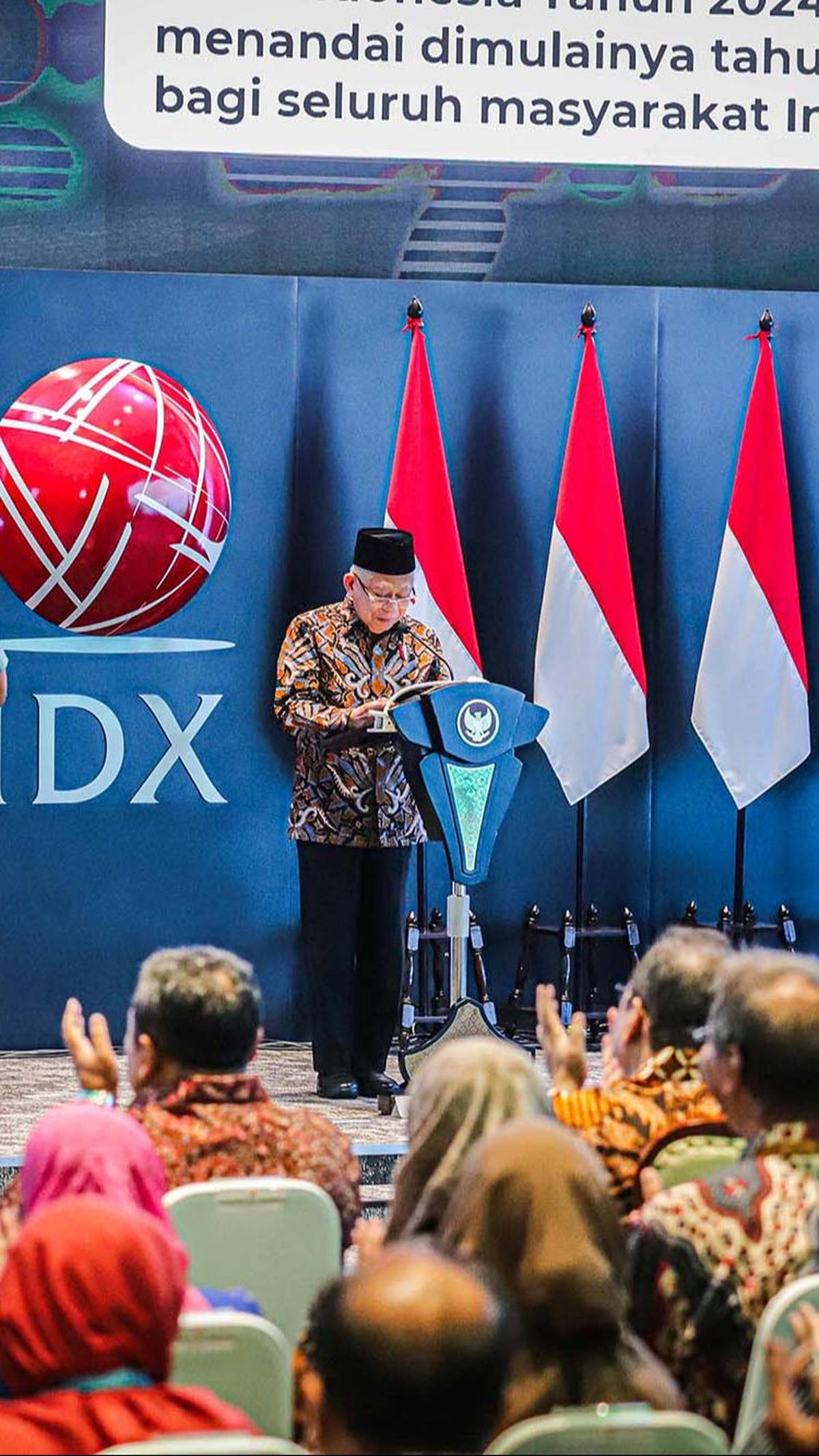 Pertama, dimulai dengan peningkatan inovasi dan pemanfaatan teknologi digital dalam layanan kepada para investor di pasar modal.