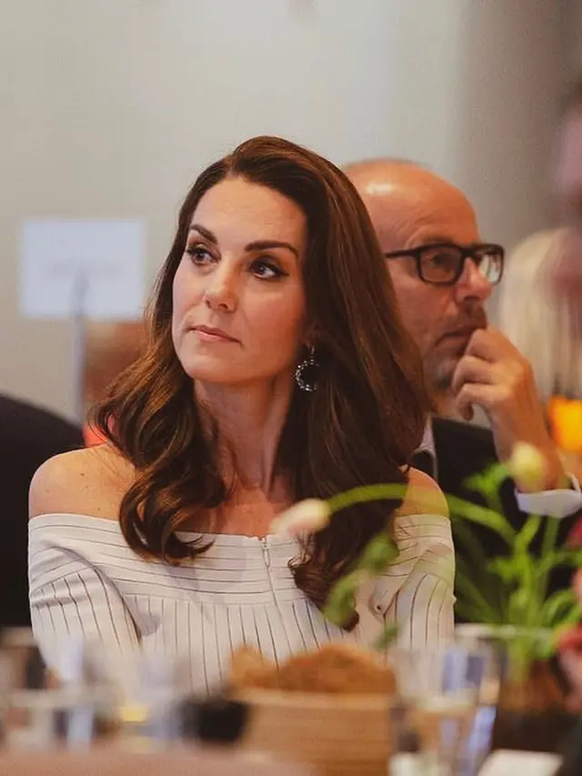 Mix and Match Dress Simple elegan ala Kate Middleton