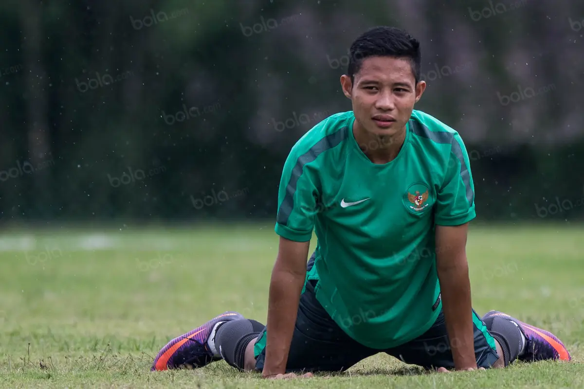 Evan Dimas