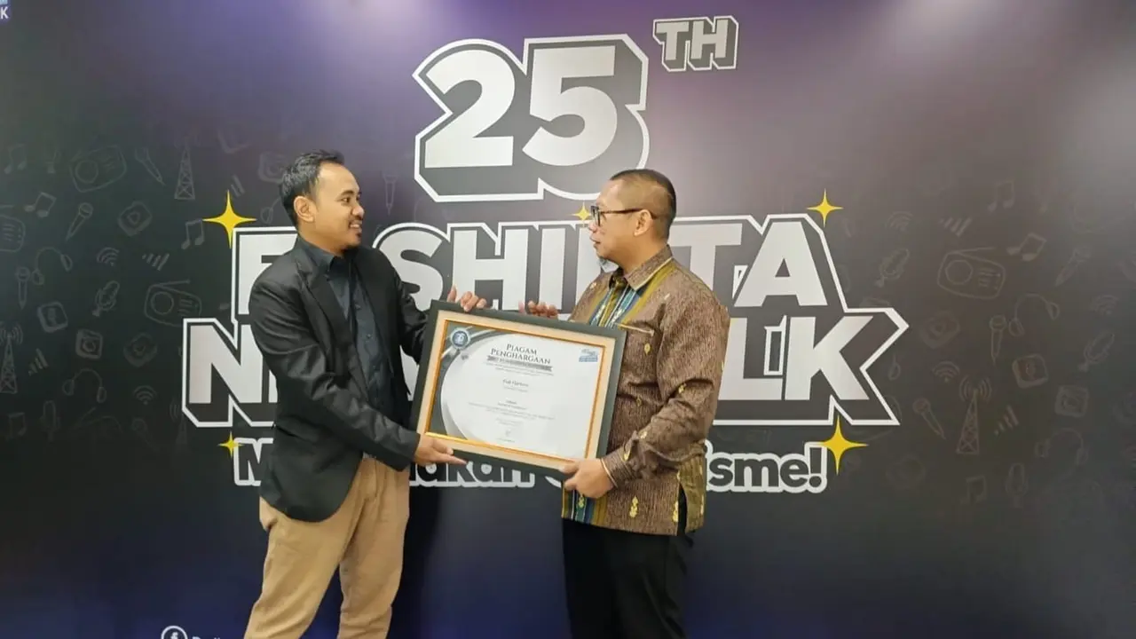 Ketua KPID DKI Jakarta Raih Penghargaan Award of Excellence