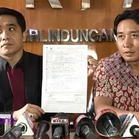 Dian Indrayana selaku rekan bisnis dari Mikhavita Wijaya, istri dari Bams mantan vokalis Samsons menjelaskan trauma yang dialami anaknya setelah penyanderaan.