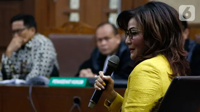Bupati Minahasa Selatan Bersaksi di Sidang Bowo Sidik Pangarso
