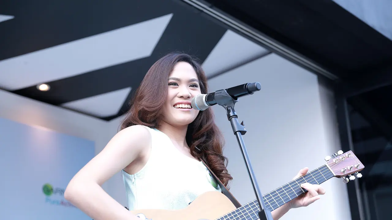 [Bintang] Sheryl Sheinafia