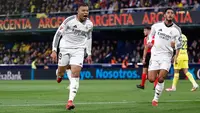 Kylian Mbappe dan Jude Bellingham dalam pertandingan Villarreal vs Real Madrid di El Madrigal, Minggu dini hari WIB (16-3-2025). (Bola.com/X @realmadriden)