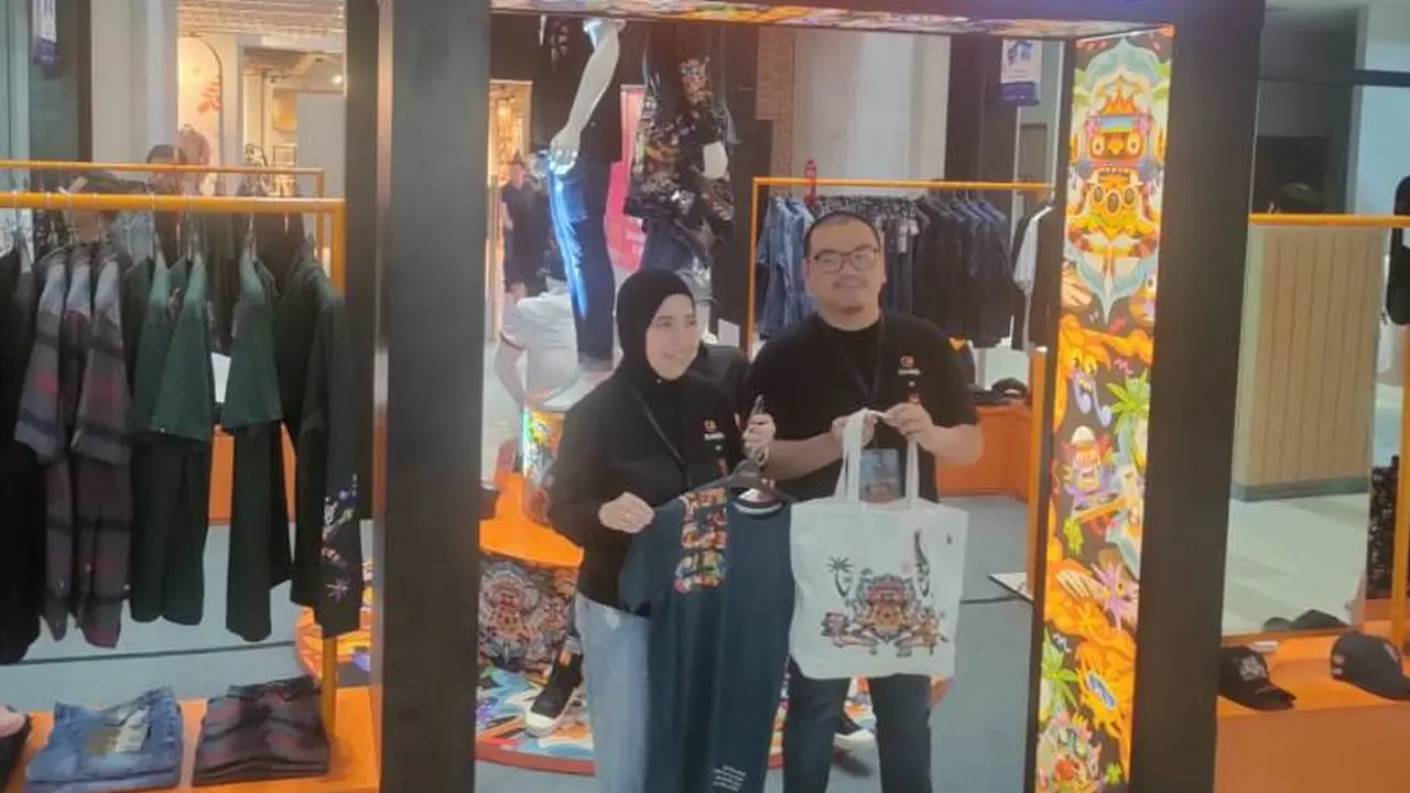 Produk Jeans Lokal Tampilkan Desain Terinspirasi Modern Pop Art dan Budaya Bali
