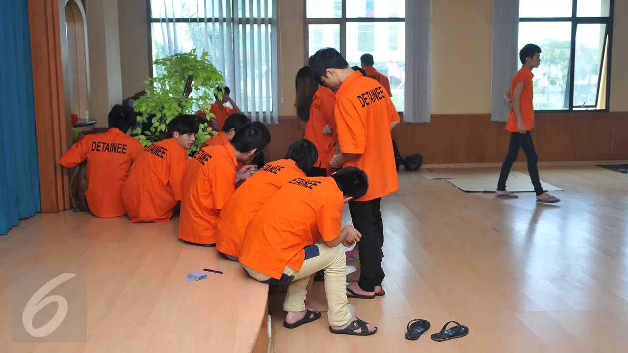 20151130-Tak Punya Izin Tinggal, 25 WNA Tiongkok Terjaring Razia Imigrasi-Jakarta