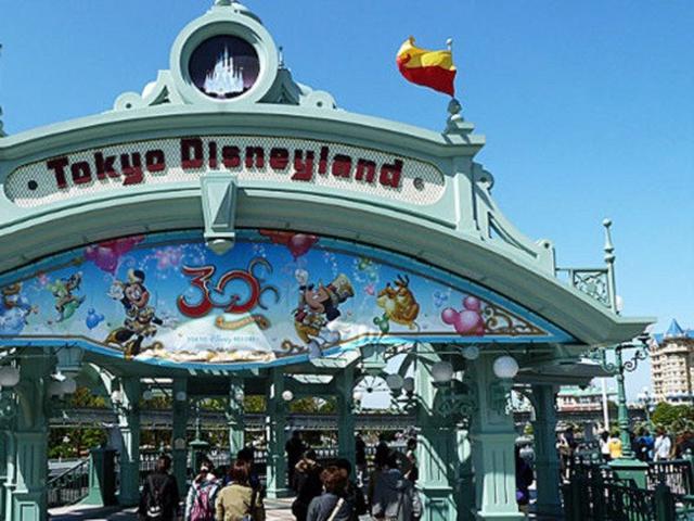 Disneyland Tokyo Jadi Tempat Paling Bahagia Di Dunia Global Liputan6 Com