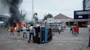 Mobil pribadi milik siapapun dibakar (Source: IST)