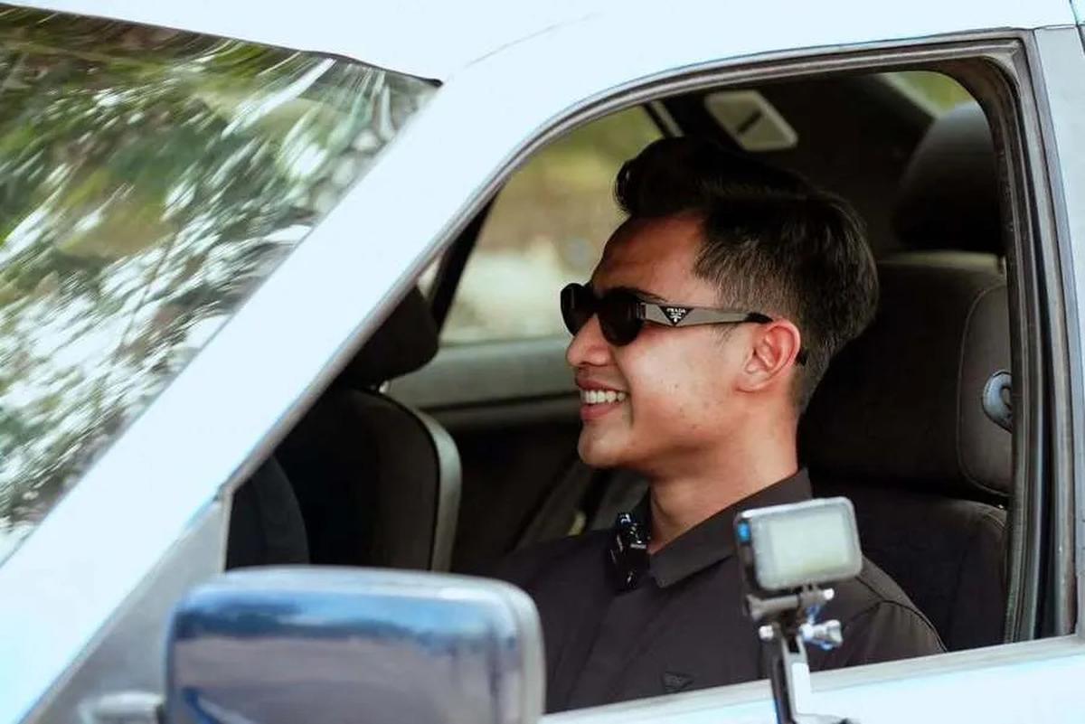 7 Potret Asiknya Pratama Arhan Latihan Drifting, Didampingi Rifat Sungkar!
