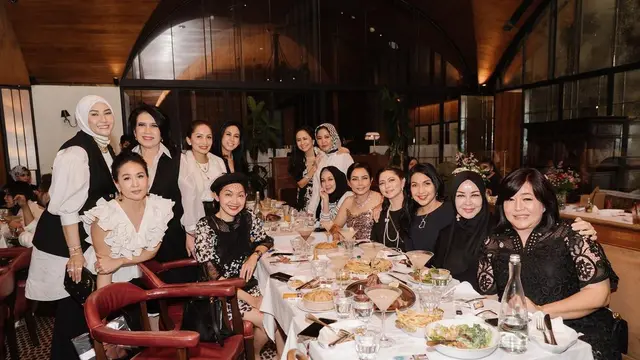 Pesta ulang tahun Mayangsari yang ke-51 dihadiri para artis 90an (Foto: Instagram cutkeke_xavier)