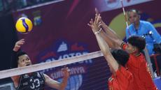 Tim putra LavAni Livin' Transmedia sukses membungkam tuan rumah Surabaya Samator pada laga Proliga 2026. (Dok. PBVSI)