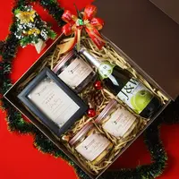 Hampers Natal dan Tahun Baru dengan Kartu Ucapan Digital. dok. FlowerAdvisor,