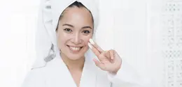 Beberapa tips untuk dapatkan makeup tahan lama bagi kulit berminyak. (foto: jcomp/freepik)