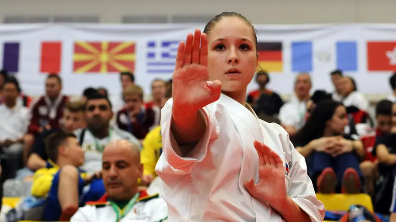 Karateka Rusia yang tampil di World Junior Cadet dan U21 Championship 2015 