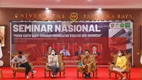 Seminar kartu-kartu sakti di masa Pemerintahan Jokowi yang digelar Universitas Palangka Raya. (Istimewa)