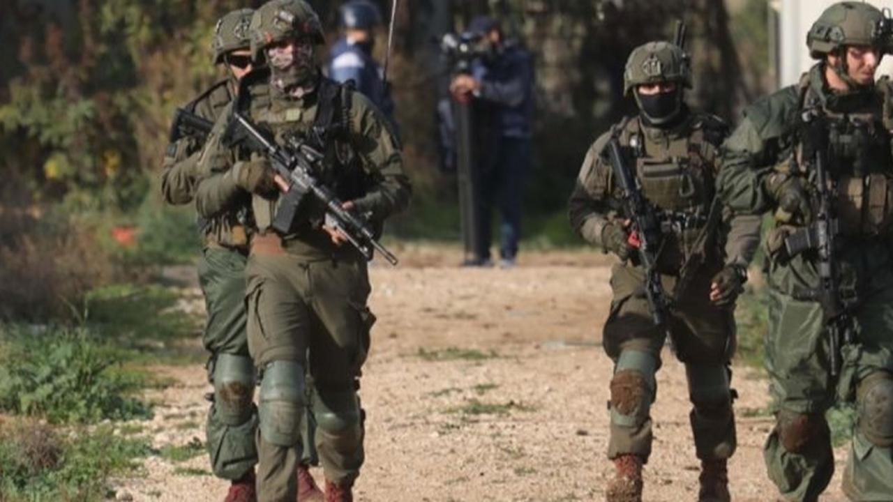 Tentara Israel Akui Gunakan Warga Palestina di Gaza sebagai Perisai Manusia, 'Nyawa Kami Lebih Penting dari Nyawa Mereka