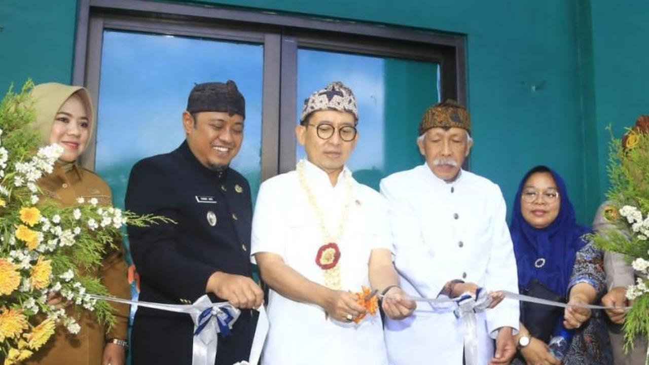 Revitalisasi Museum Tengger: Menbud Fadli Zon Resmikan Pusat Edukasi Budaya Suku Tengger di Kaki Bromo