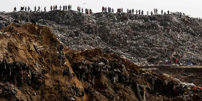20160427-Pemulung Meninggal Tertimpa Longsoran Sampah di Guatemala-Reuters