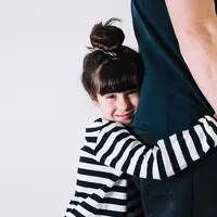 Mendidik anak dengan kebiasaan manja (Foto: Freepik.com)