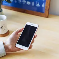 Ilustrasi Ponsel Mati Total Credit: unsplash.com/Mia