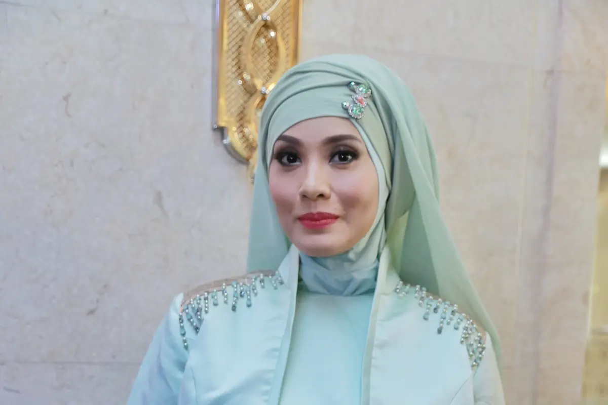 [Bintang] Elma Theana