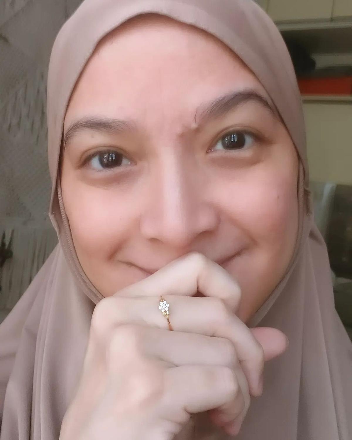 Momen Andhara Early Nangis Usai Khatam Quran Kelima Kalinya, Tak Kuasa Tahan Haru