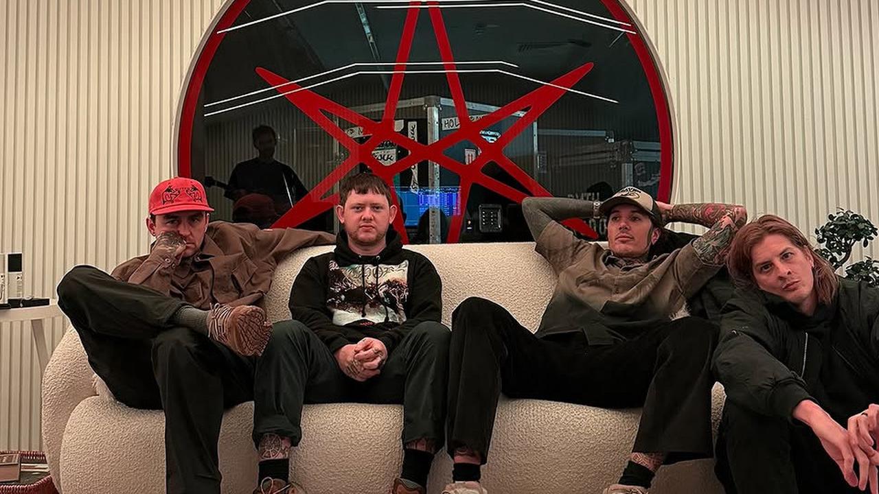 Baru Rilis Album 'Post Human: Nex Gen', Bring Me The Horizon Malah Hiatus, Kenapa?