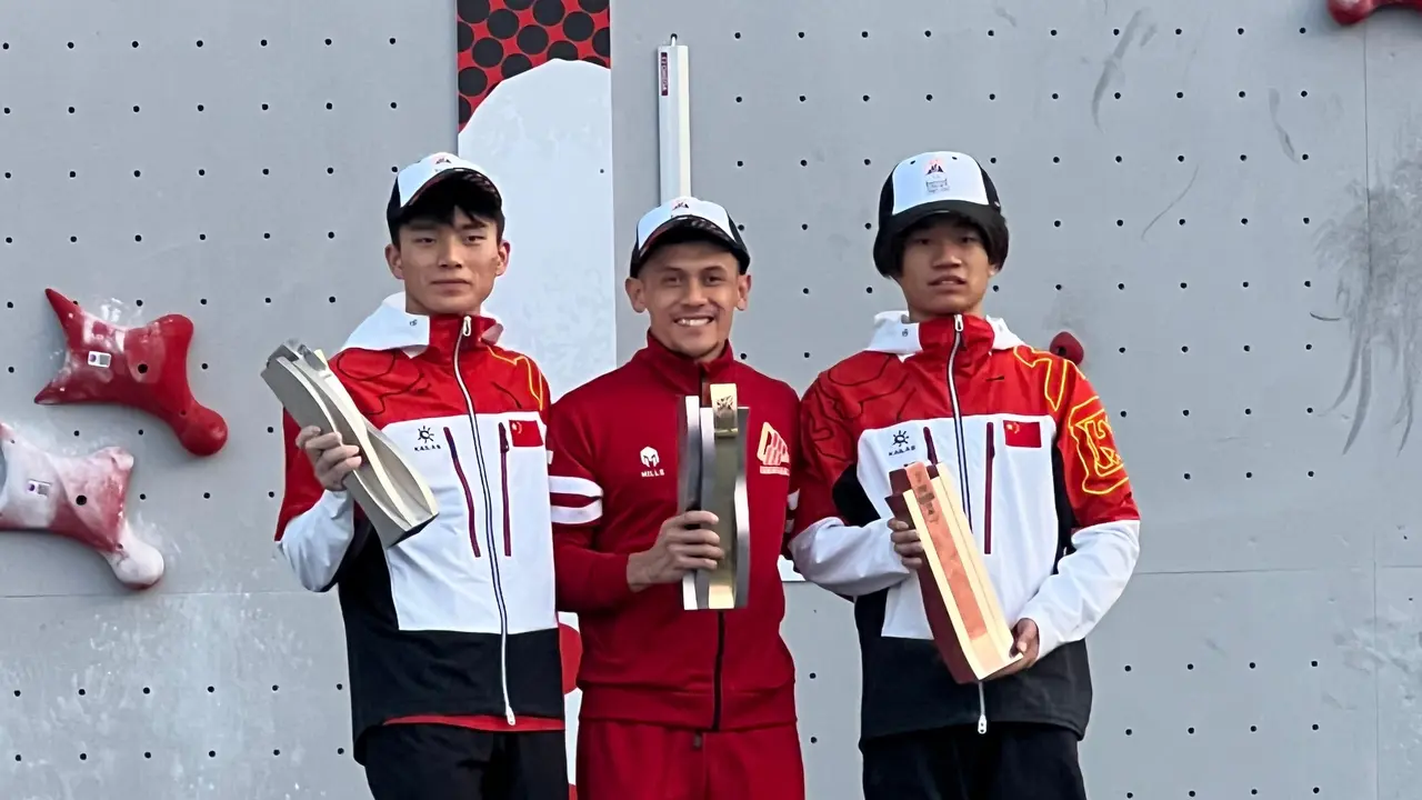 Atlet Panjat Tebing Indonesia Gondol Emas dan Perak di Shanghai