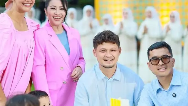 5 Gaya Serba Pink Seleb Hadir di 7 Bulanan Kehamilan Lesti Kejora, Ria Ricis, Ashanty, hingga Azizah Salsha