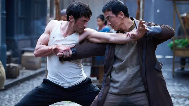 Andrew Koji dan Joe Taslim dalam serual Warrior Season 3. (Foto: HBO GO)