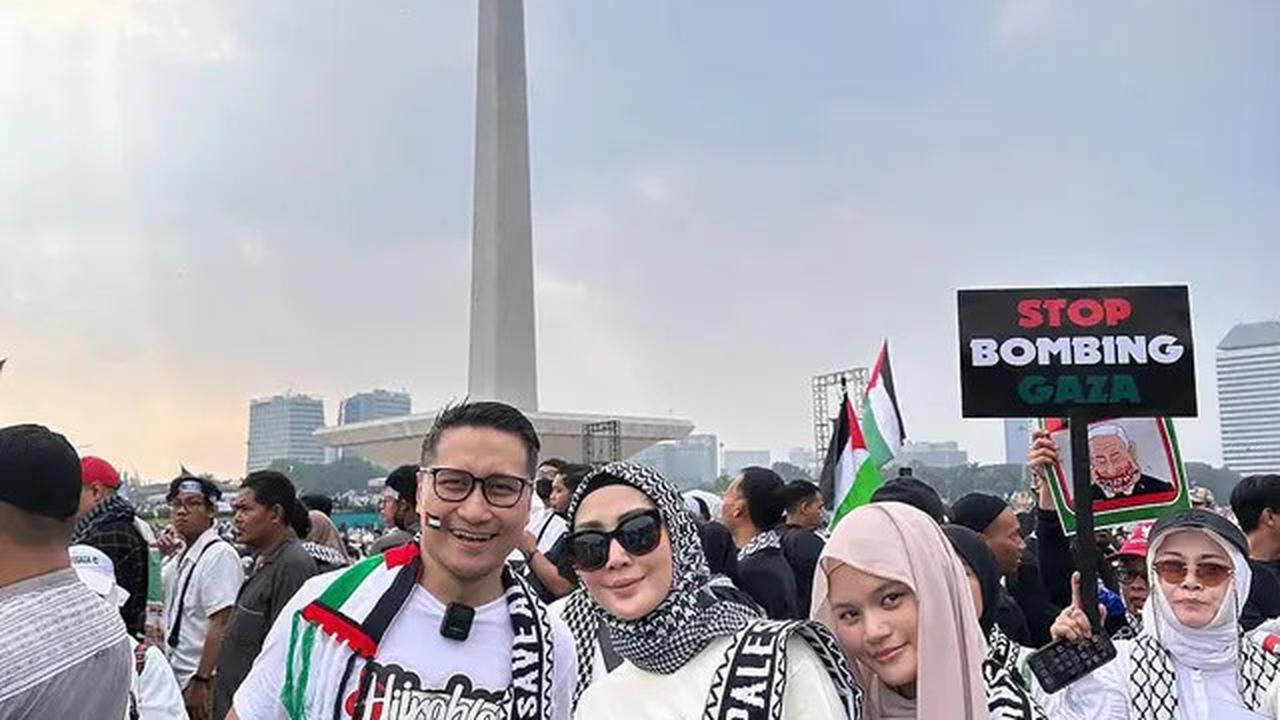 Arie Untung Unggah Video Anaknya Lama Bersujud Saat Salat: Banyak Permintaan Kayaknya