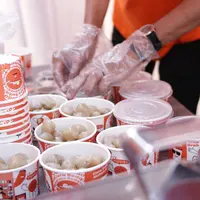 ACIHUY jajanan dengan konsep street food Korea Selatan milik Arief Muhammad dan Dwihanda/dok. ACIHUY