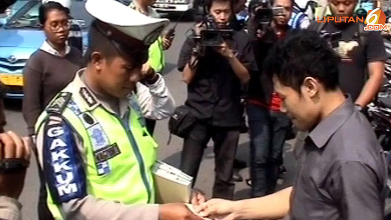 parkir-liar-130919b.jpg