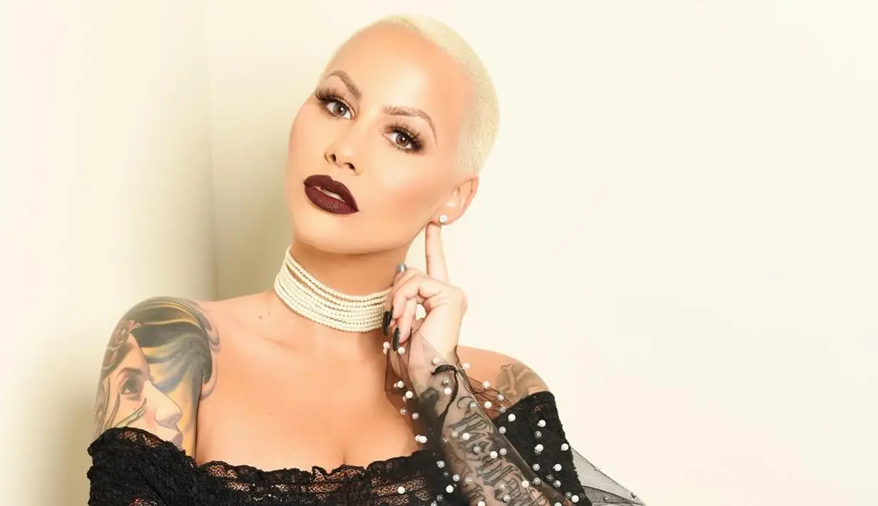 Amber Rose mengunggah dua buah video reaksi anaknya ketika mendapatkan tiket VIP Taylor Swift. (instagram/amberrose)