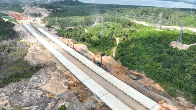 PT Waskita Beton Precast Tbk menyuplai produk Precast terbaiknya untuk Proyek Jalan Tol IKN Seksi 3B-2 Segmen Kariangau-Sp. Tempadung (Istimewa)