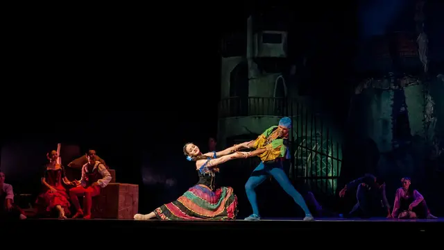 Unsur Ekstrinsik Drama