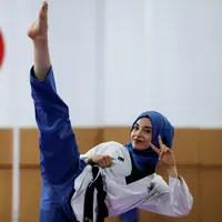 Kenalkan, ini Kubra Dagali, ratu Taekwondo berhijab. | Sumber Foto: themuslimvibe.com